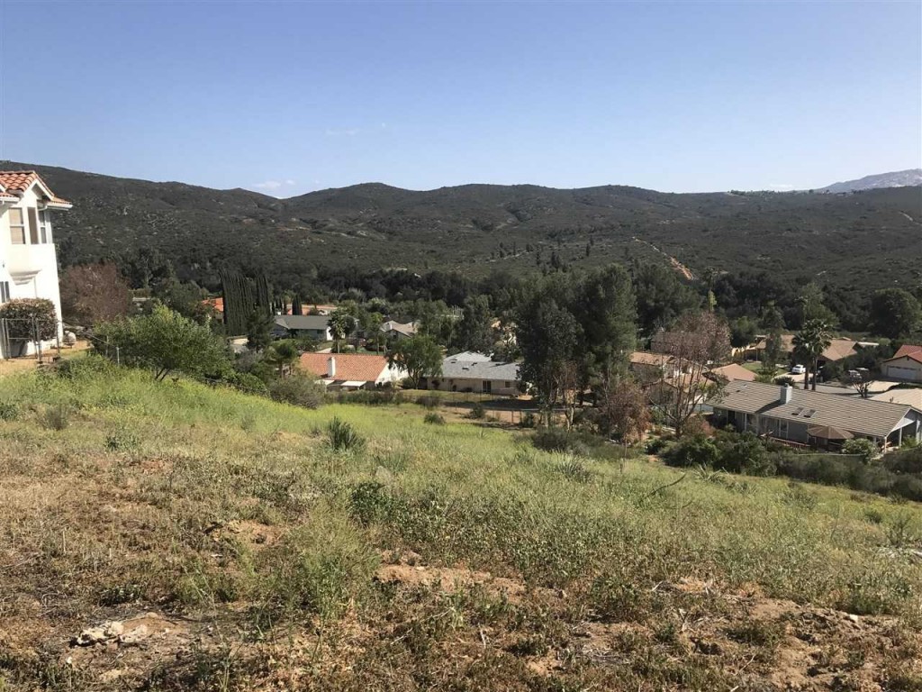 New Listing 00 Caryn Ct 37, Ramona, CA 92065 Home for Sale San