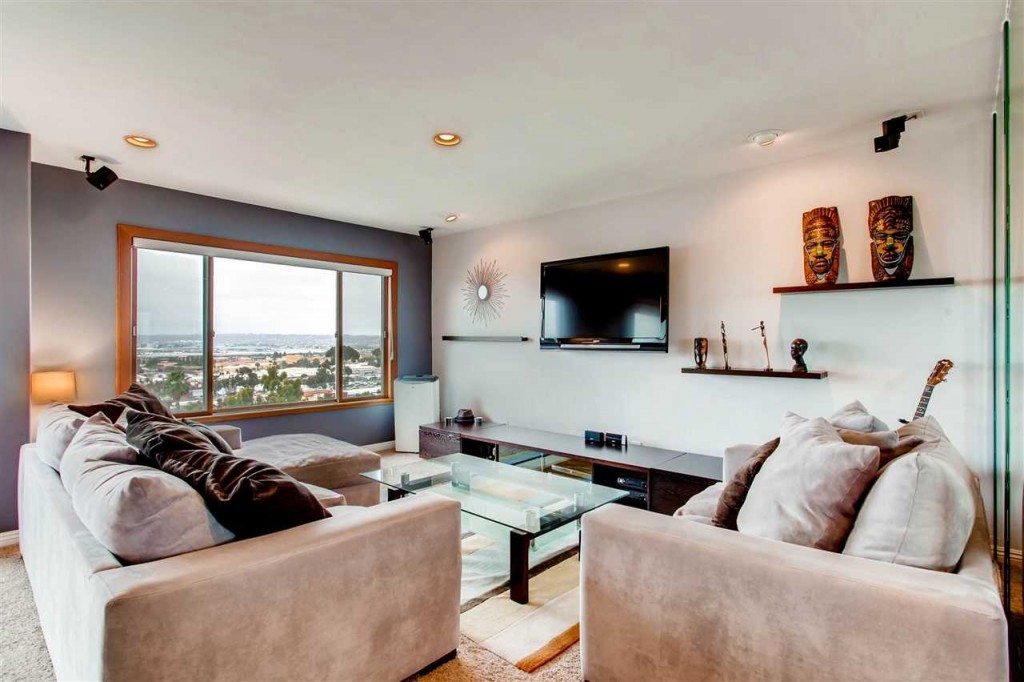 New Listing 1843 Linwood Street, San Diego, CA 92110 Home for Sale